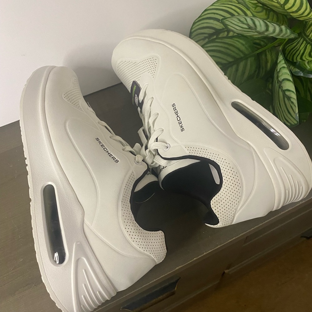 Skechers Men's White Sneakers with Memory Foam - Picture 5 of 7